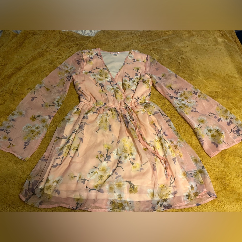Floral sheer overlay M dress